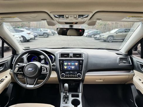 Used 2019 Subaru Outback 2.5i Limited w/ Popular Package #2 image 14