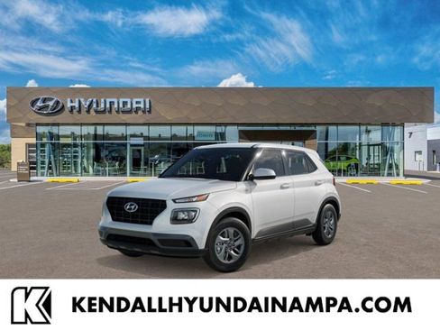 New 2026 Hyundai Venue SE FWD image 1