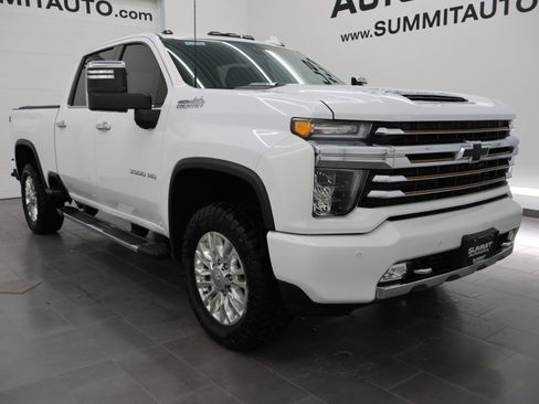 Used 2022 Chevrolet Silverado 3500 High Country w/ Safety Package II AWD/4WD image 2