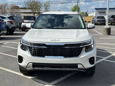 New 2026 Kia Seltos S FWD image 8