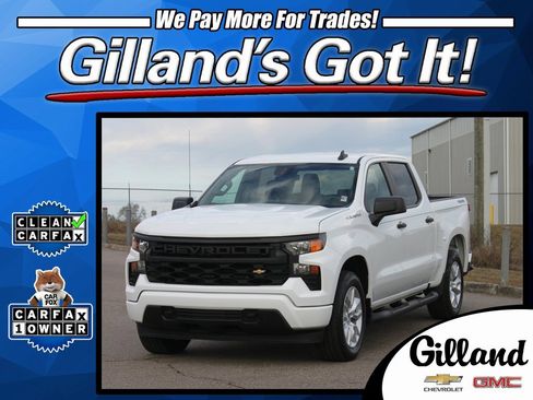 Used 2022 Chevrolet Silverado 1500 Custom image 1