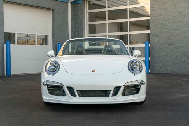 Used 2016 Porsche 911 Carrera GTS RWD image 33