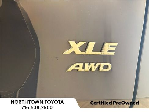 Used 2025 Toyota RAV4 XLE image 29