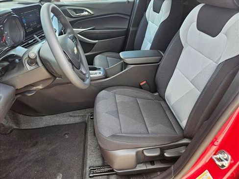 New 2026 Chevrolet Trax LS FWD image 4