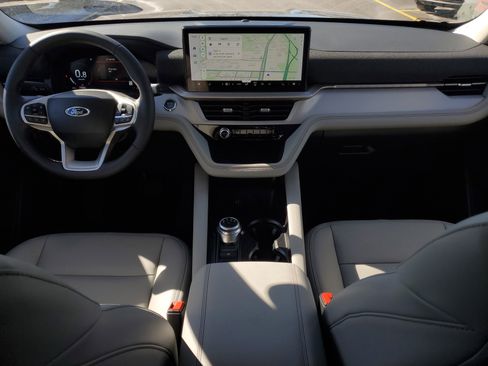 New 2026 Ford Explorer Active image 28