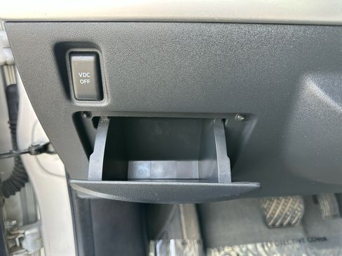 Used 2011 Nissan Sentra 2.0 S image 32