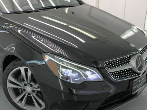 Used 2016 Mercedes-Benz E 400 Cabriolet w/ Premium 3 Package image 19