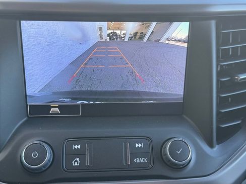 Used 2023 GMC Acadia AT4 image 20