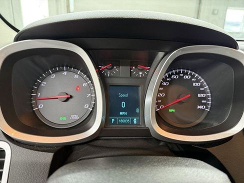 Used 2010 Chevrolet Equinox LTZ image 11