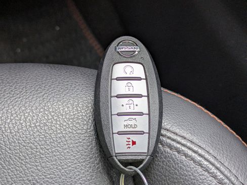 Used 2022 Nissan Altima 2.5 SR w/ Midnight Edition Package FWD image 28