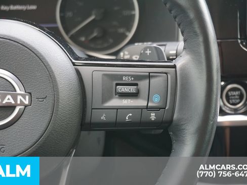 Used 2023 Nissan Pathfinder SL AWD/4WD image 31