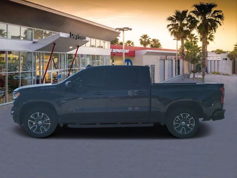 Used 2023 Chevrolet Silverado 1500 RST image 6