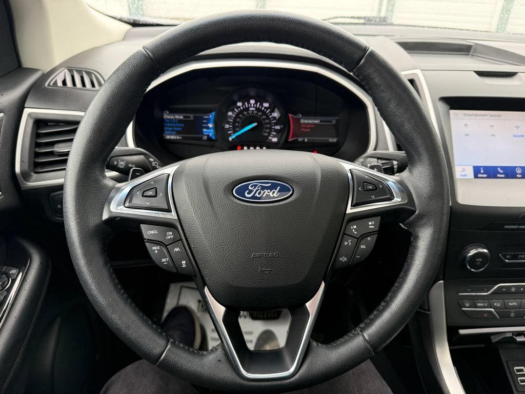 Used 2020 Ford Edge SEL w/ Convenience Package AWD/4WD image 28