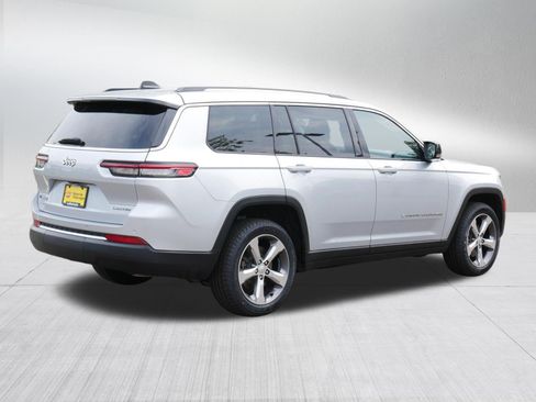 Used 2021 Jeep Grand Cherokee L Limited AWD/4WD image 7