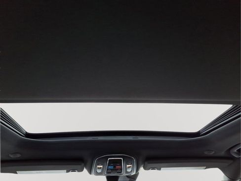 New 2025 Jeep Grand Cherokee 4WD image 14