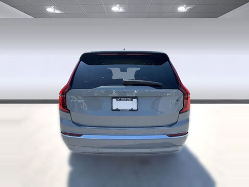 New 2026 Volvo XC90 B6 Ultra w/ Protection Package image 10