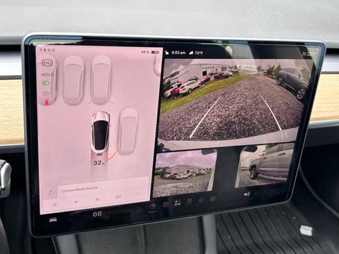 Used 2022 Tesla Model 3 Long Range AWD/4WD image 7