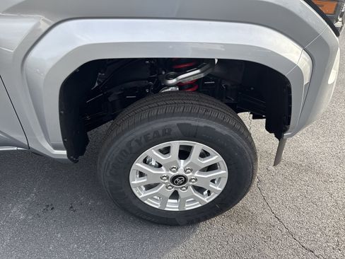 New 2026 Toyota Tacoma SR5 image 10