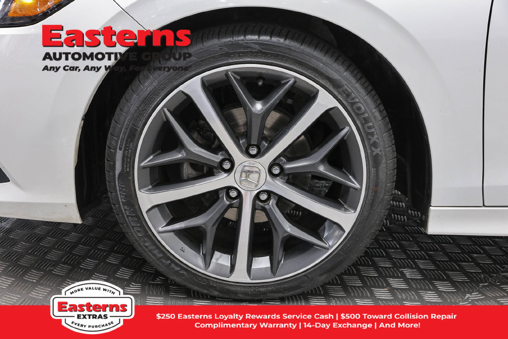 Used 2022 Honda Civic Touring image 33
