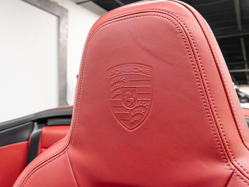 Used 2021 Porsche 911 Turbo S image 8