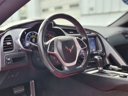 Used 2018 Chevrolet Corvette Stingray Coupe w/ 1LT image 11