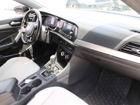 Used 2019 Volkswagen Jetta R-Line FWD image 13