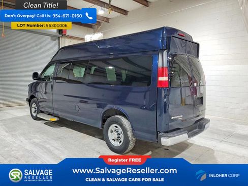 Used 2013 Chevrolet Express 3500 LT w/ LT Preferred Equipment Group RWD image 3