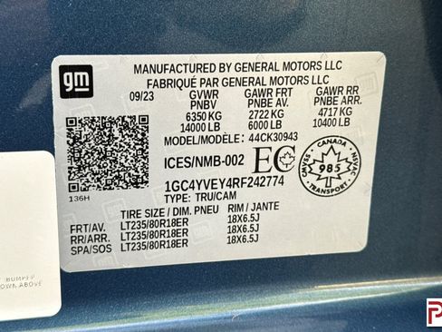 Certified 2024 Chevrolet Silverado 3500 High Country AWD/4WD image 34