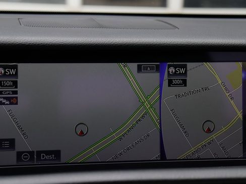 Used 2018 Lexus IS 300 AWD image 22