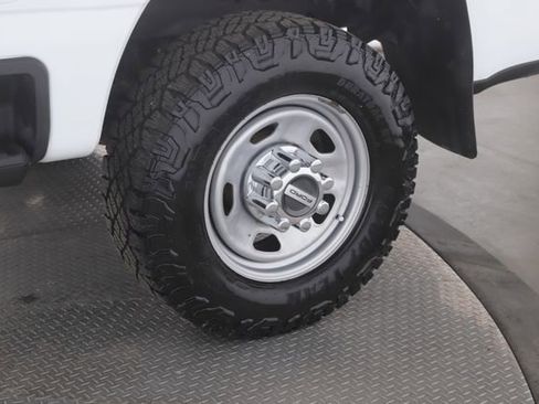 Used 2024 Ford F250 XLT AWD/4WD image 14