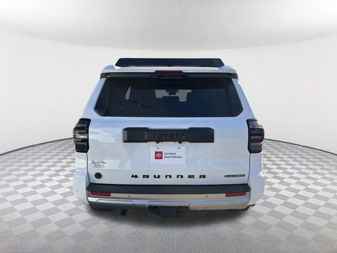 Certified 2025 Toyota 4Runner Trailhunter image 16