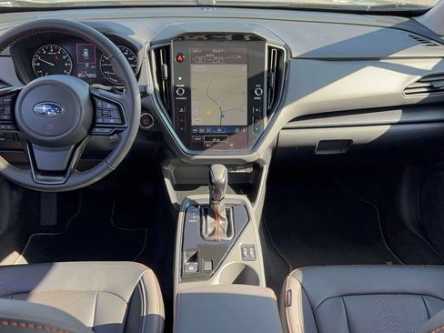 Certified 2025 Subaru Crosstrek 2.5i Limited image 31