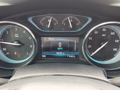 Used 2017 Buick Envision Essence image 12