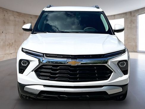 Used 2026 Chevrolet TrailBlazer LT FWD image 4