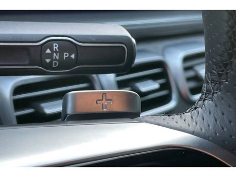 Used 2024 Mercedes-Benz GLS 450 4MATIC w/ AMG Line Exterior image 39