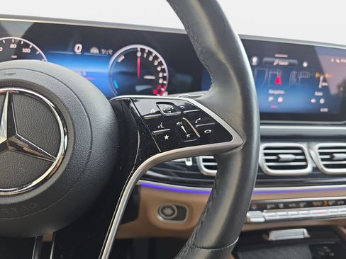 Certified 2024 Mercedes-Benz GLE 450e 4MATIC image 18