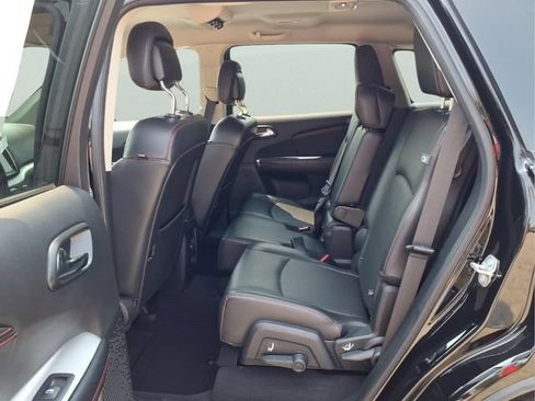 Used 2018 Dodge Journey GT w/ Driver Convenience Group AWD/4WD image 10