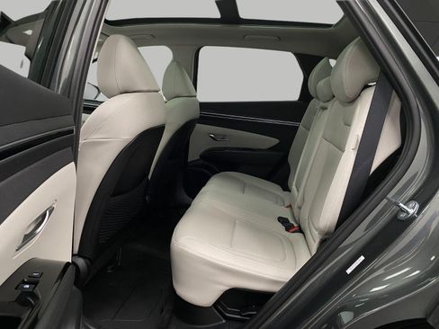 Certified 2024 Hyundai Tucson Limited AWD/4WD image 32