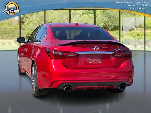 Used 2018 INFINITI Q50 Red Sport 400 w/ Sensory Package (Sport) RWD image 3
