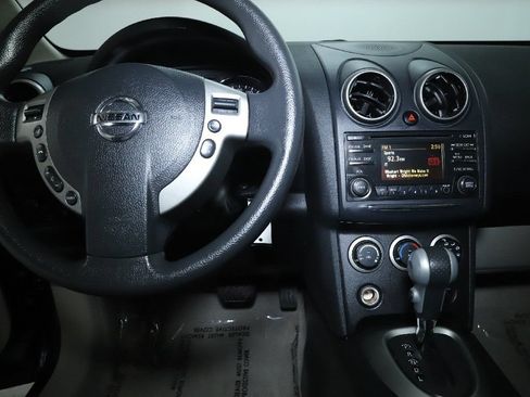 Used 2014 Nissan Rogue S w/ Convenience Package AWD/4WD image 27