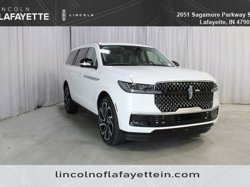 New 2026 Lincoln Navigator Reserve AWD/4WD image 46