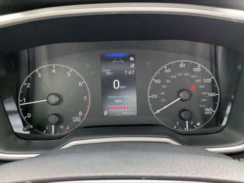 Used 2024 Toyota Corolla SE FWD image 24