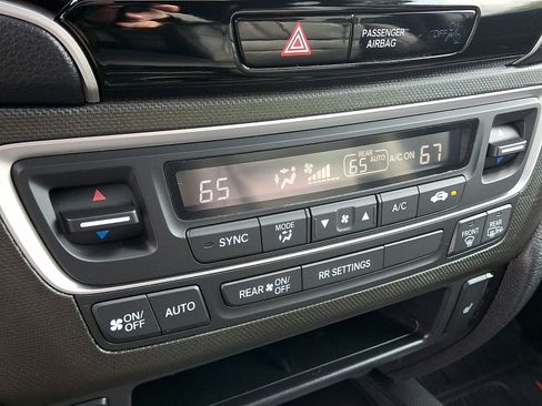 Used 2024 Honda Ridgeline TrailSport image 17