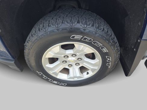 Used 2018 Chevrolet Silverado 1500 LT w/ All Star Edition AWD/4WD image 30
