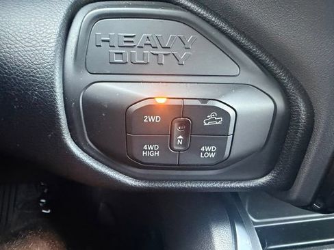 Used 2026 RAM 2500 Laramie AWD/4WD image 8