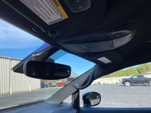 New 2026 Chrysler Pacifica Select image 21