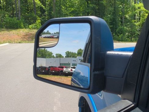Used 2020 Ford F150 XLT w/ Equipment Group 302A Luxury AWD/4WD image 18