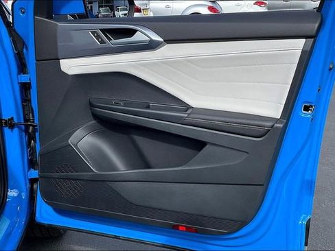 New 2025 Volkswagen Taos SEL image 26