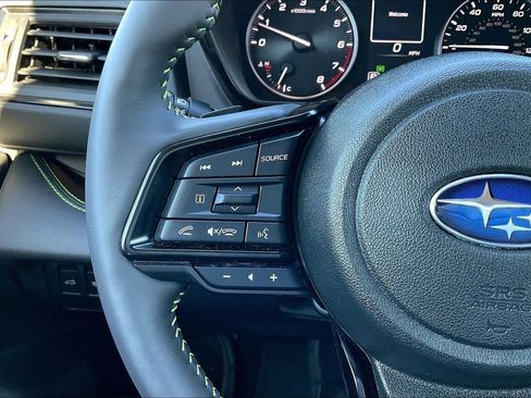 Used 2025 Subaru Ascent Bronze Edition image 13