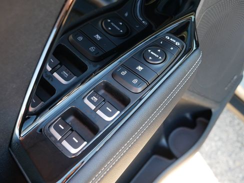 Certified 2022 Kia Niro Touring Special Edition image 19